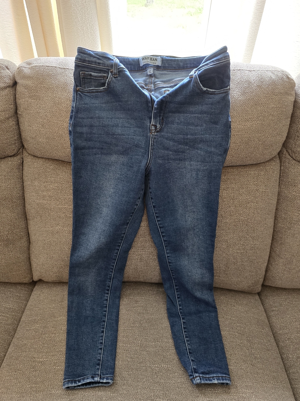 Wax Jean Women's Medium Blue Skinny Jeans